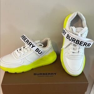 Burberry A:LF Ronnie L Low Fluo
